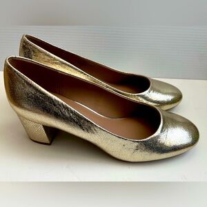Gold Shoes Round Toe Block Heels Pumps Aerosoles Leather upper size 9.5